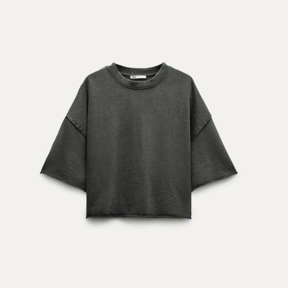 Zara - short sleeve short set - Picture 2 of 4